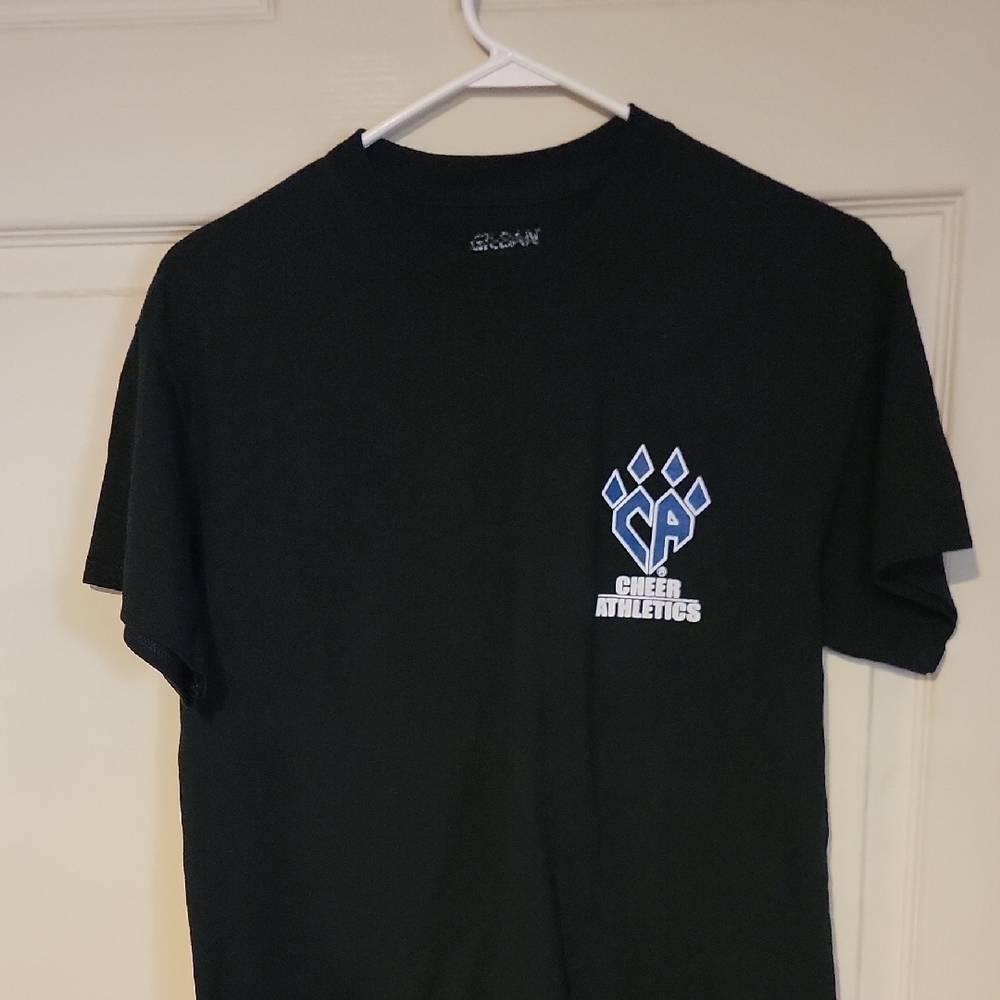 Gildan Black Short Sleeve Tee with Crew Neck